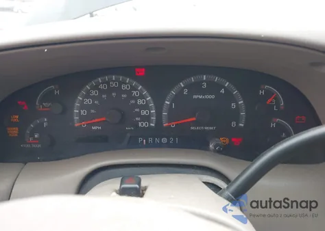 2002 Ford F-150 Lariat/Xlt from USA, damaged, VIN 1FTRW08L42KA98140